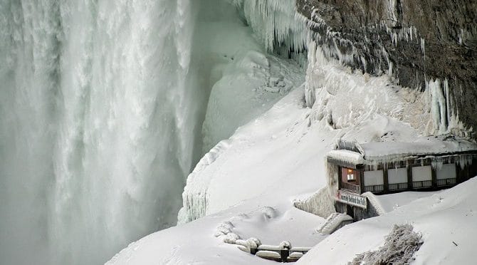 Niagara Falls in Winter: The Perfect BFF Get-Away